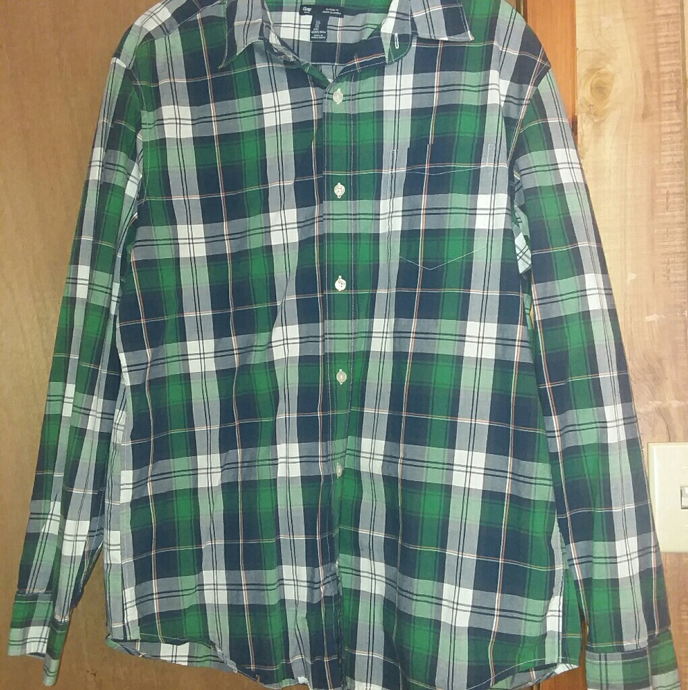 Gap button down